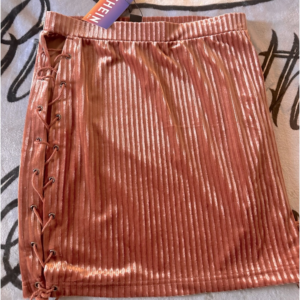 Shein sexy skirt, brand new with tags, adjustable tie sides